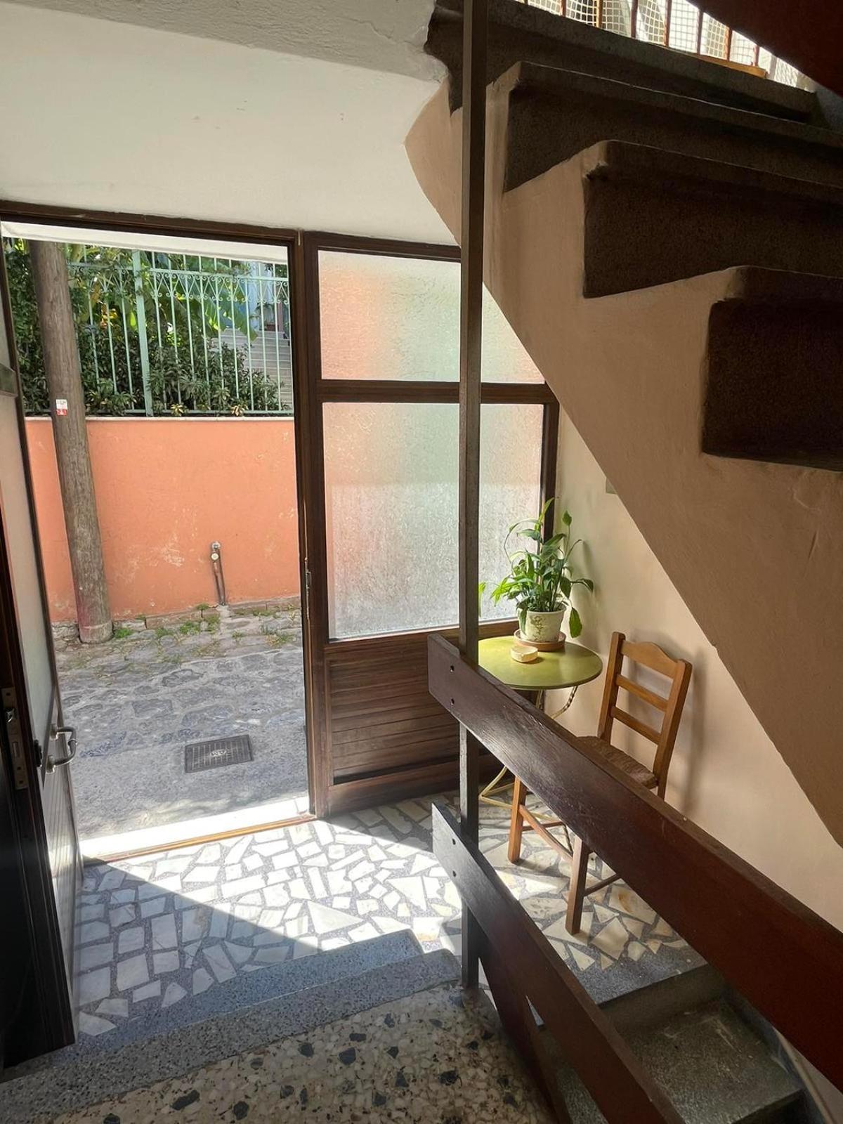 Konstan'Shouse Daire Mytilíni Dış mekan fotoğraf